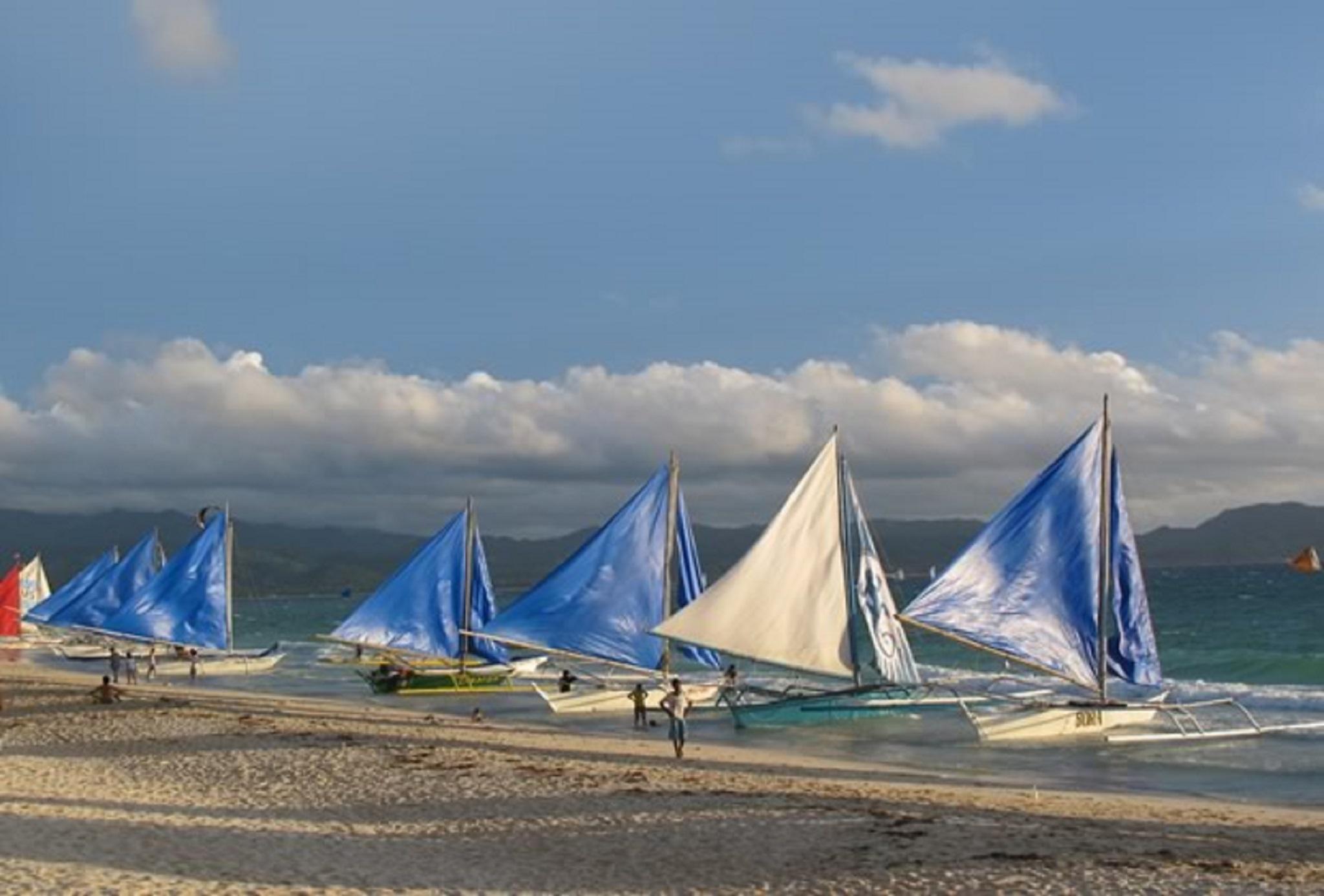 Golden Phoenix Hotel Boracay Manoc-Manoc Экстерьер фото