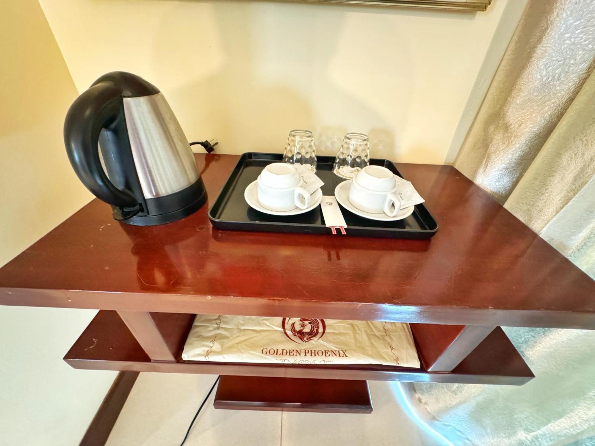 Golden Phoenix Hotel Boracay Manoc-Manoc Экстерьер фото