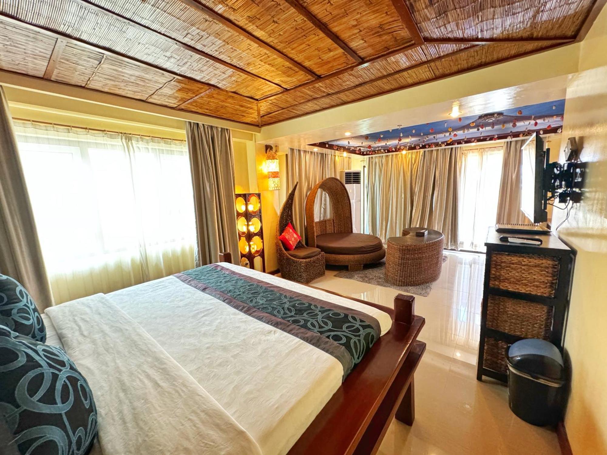Golden Phoenix Hotel Boracay Manoc-Manoc Экстерьер фото